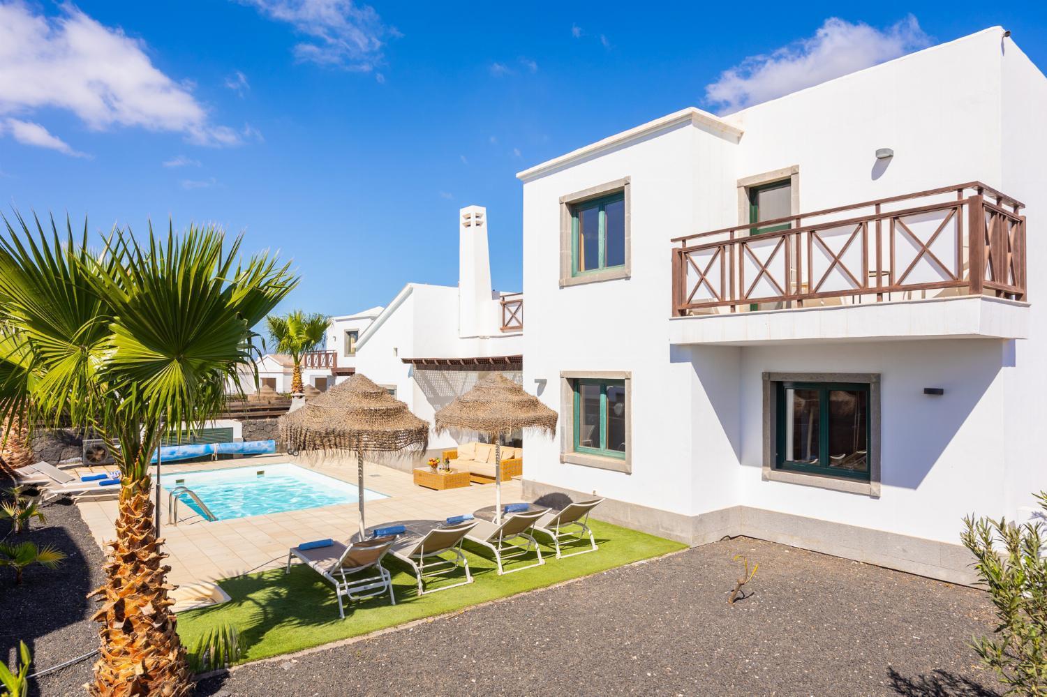 Villa Dacil Playa Blanca  Exterior photo